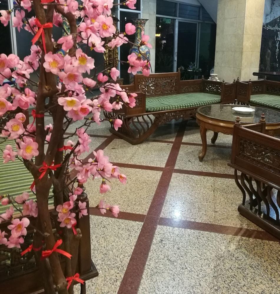 Hotel Banyuwangi Sintera Yakarta Exterior foto